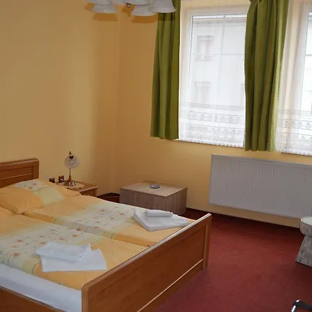 Paradise Hotel