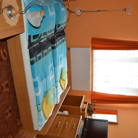 Paradise 俄斯特拉发